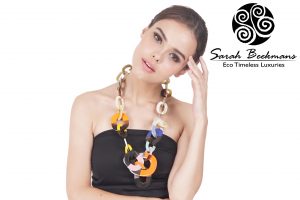 sarah beekmans kalung tanduk