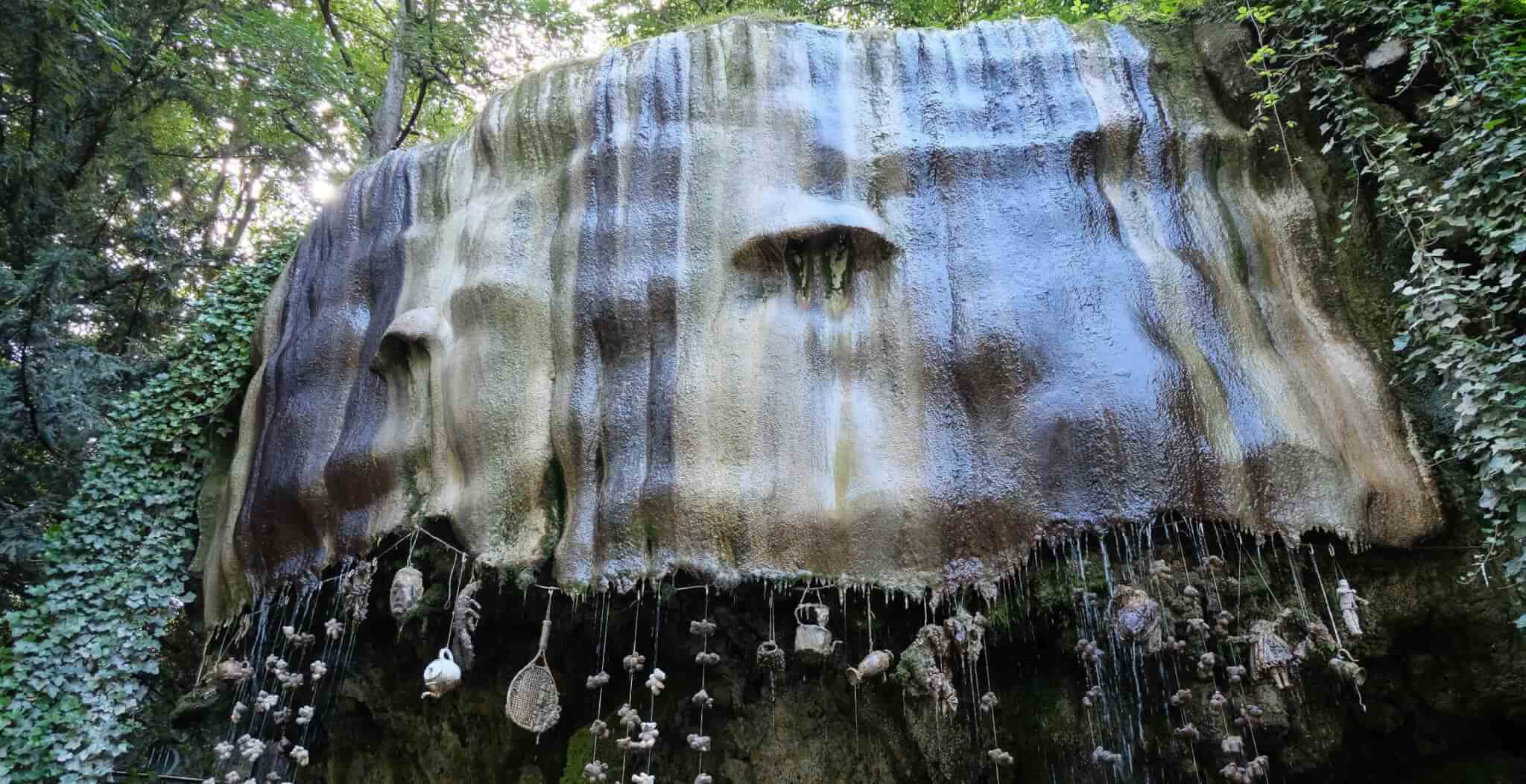 petrifying well