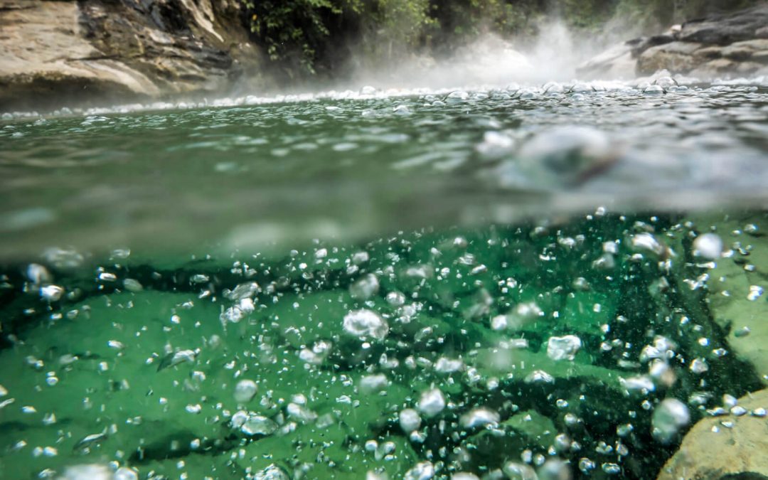 The Boiling River in Amazon sungai didih di Amazon