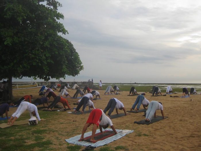 Free Yoga Class in bali yoga gratis di bali