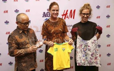 Penggunaan Plastik di Dunia Mode