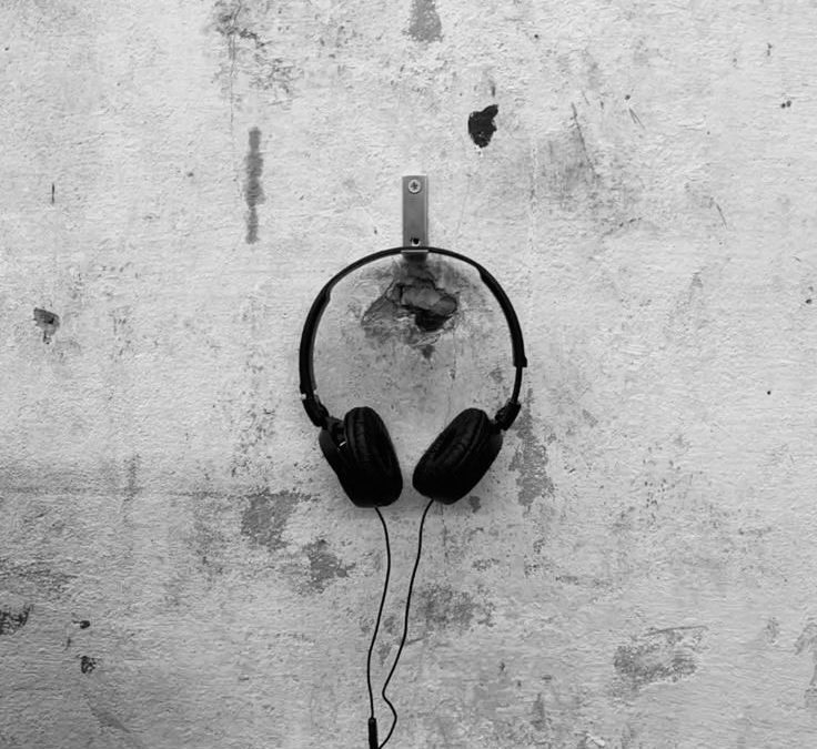 I Hear It, But I Don’t Hold Onto It