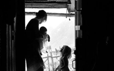 Wonder Lives in Little Things